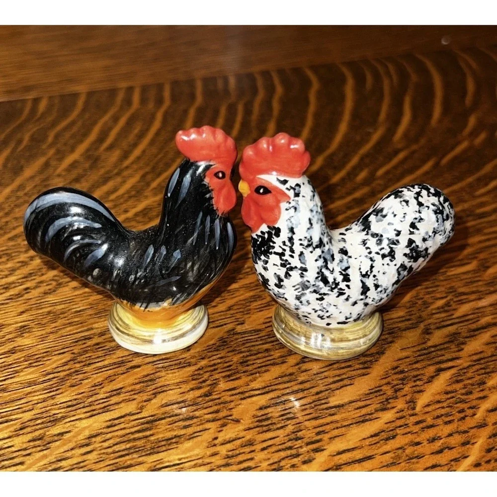 Vintage 1999 Enesco idb Rooster and Hen Figurines Set